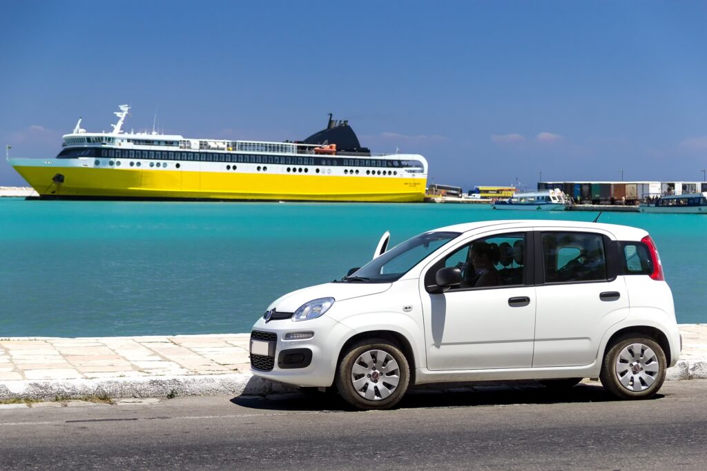 Coche de alquiler en el Puerto